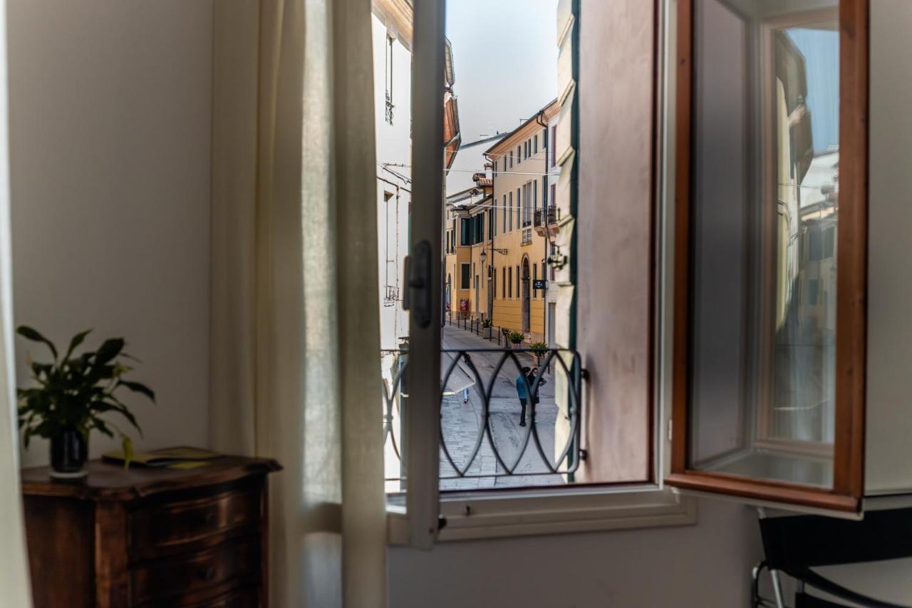 Ca' Garibaldi Rooms Bassano del Grappa Bagian luar foto