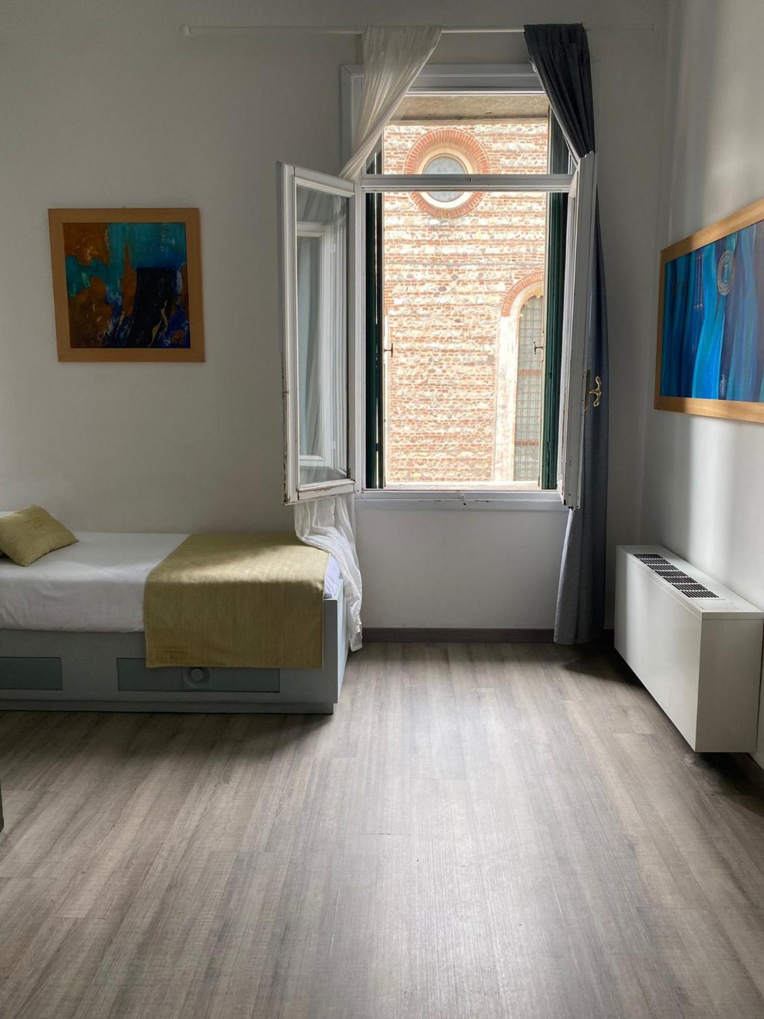 Ca' Garibaldi Rooms Bassano del Grappa Bagian luar foto